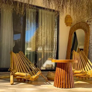 https://max-mirage-selimiye.aegeanhotels.net